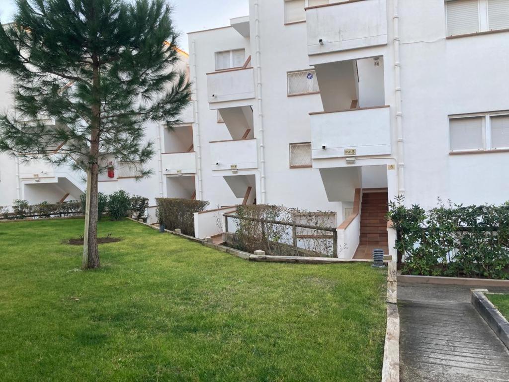Apartamento Edificio Lirios Politur Platja d'Aro Dış mekan fotoğraf